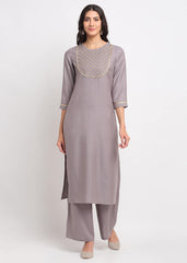 Grid Embroidered Yoke Kurti