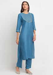 Grid Embroidered Yoke Kurti