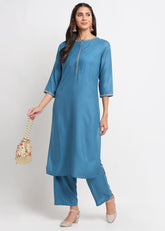 Pintucks Paisley Embroidered Kurti