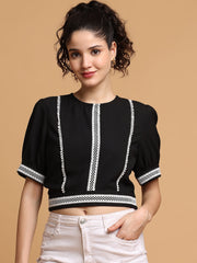 Black Contrast Crop Top With White Lace