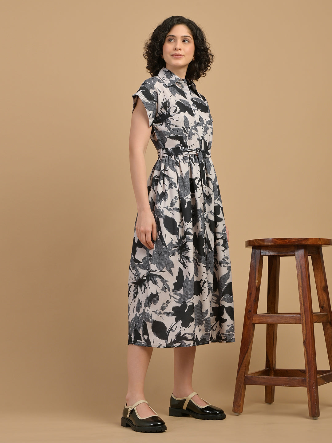 Abstract floral print midi dress