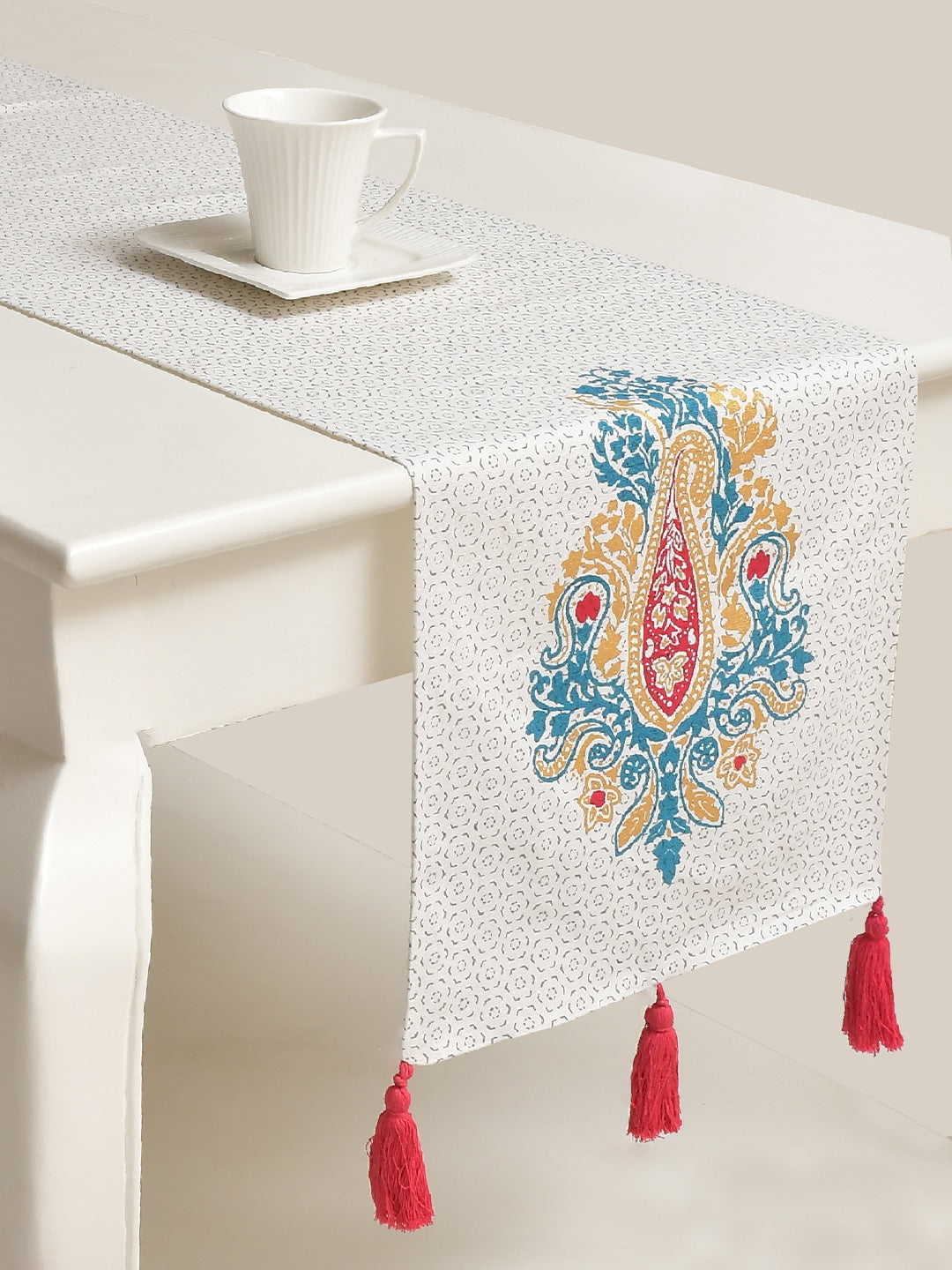 Rounak 100% Cotton Multicoloured 4/6 Seater Table Runner