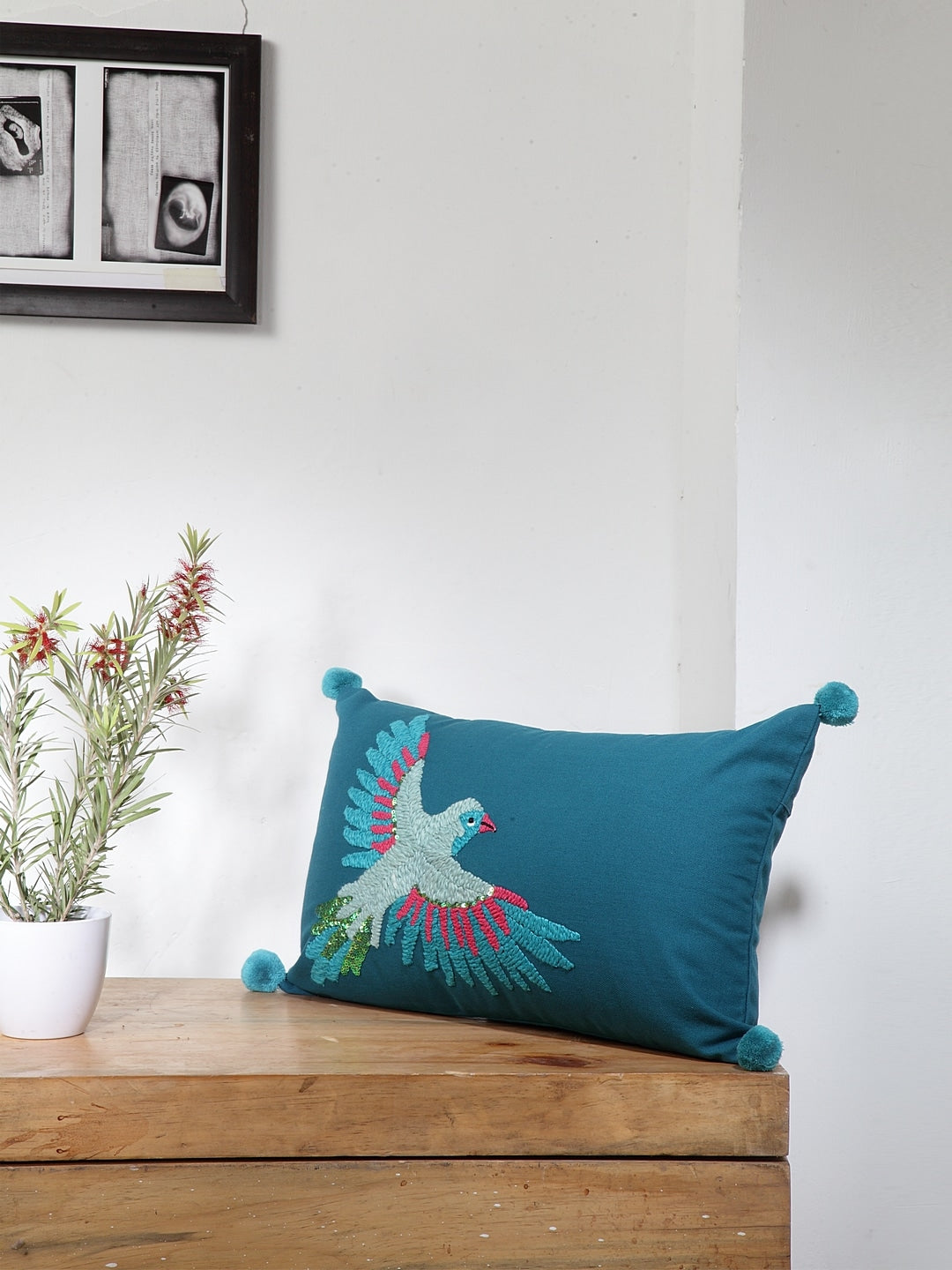 Royal Crest Cushion Cover 30x50cm