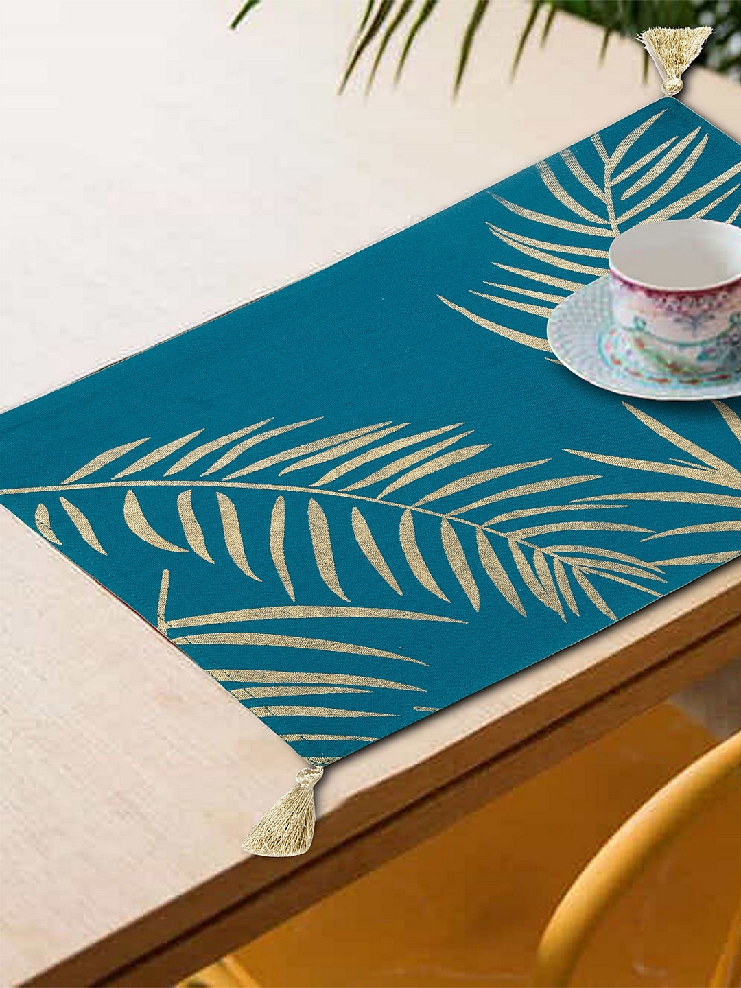 Set of 6 Gold foil Palm Leaf printed Placemats