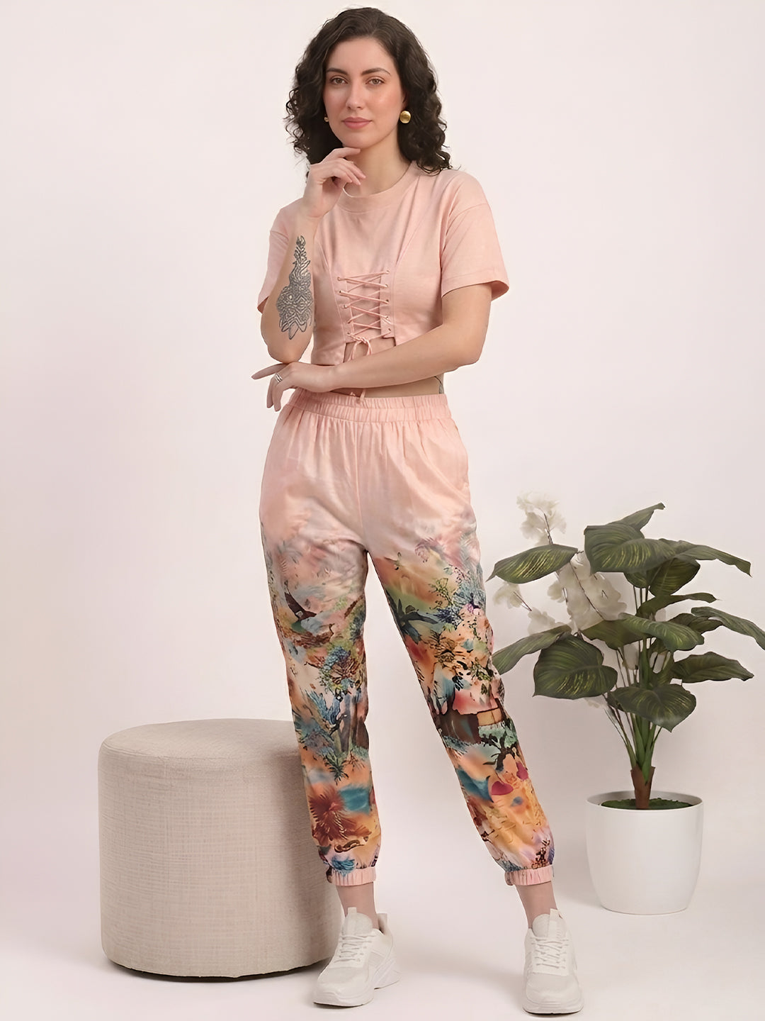 Printed jogger with eyelet top