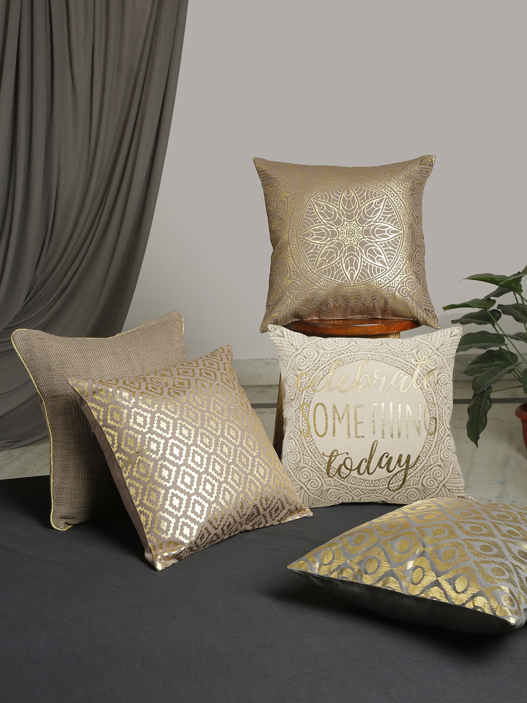 Set of 5 Chakri Collection Celebration 40x40 CM Cushion Cover