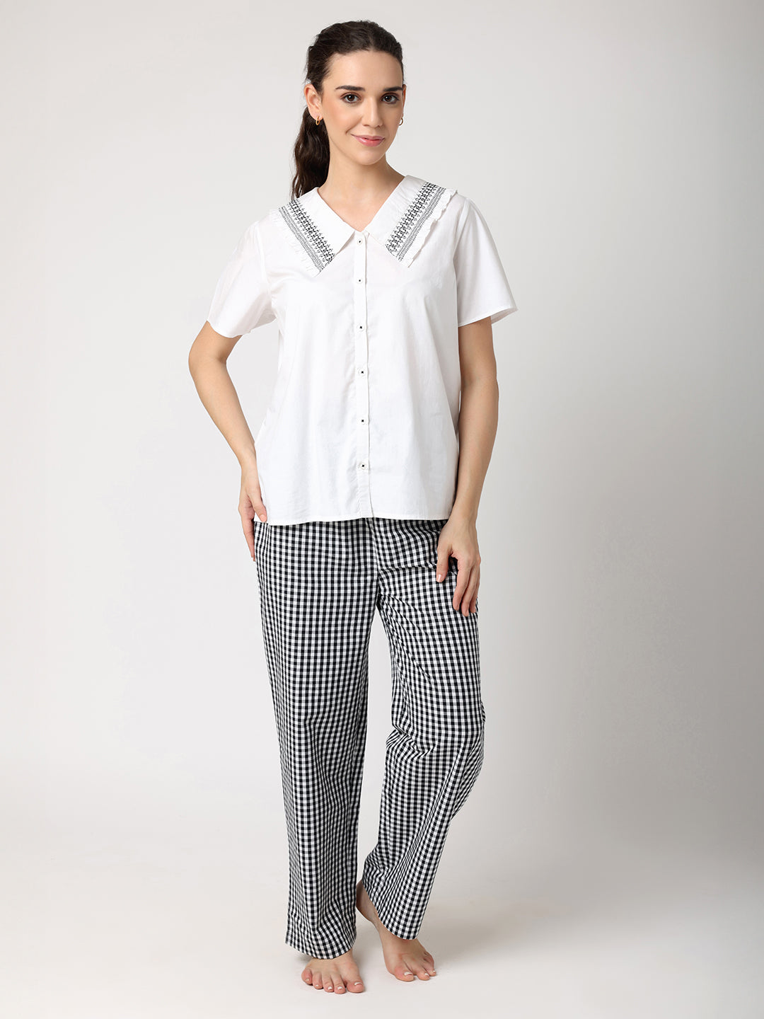 Black & White Checkered Pyjama Set With Smocked Collar White Top