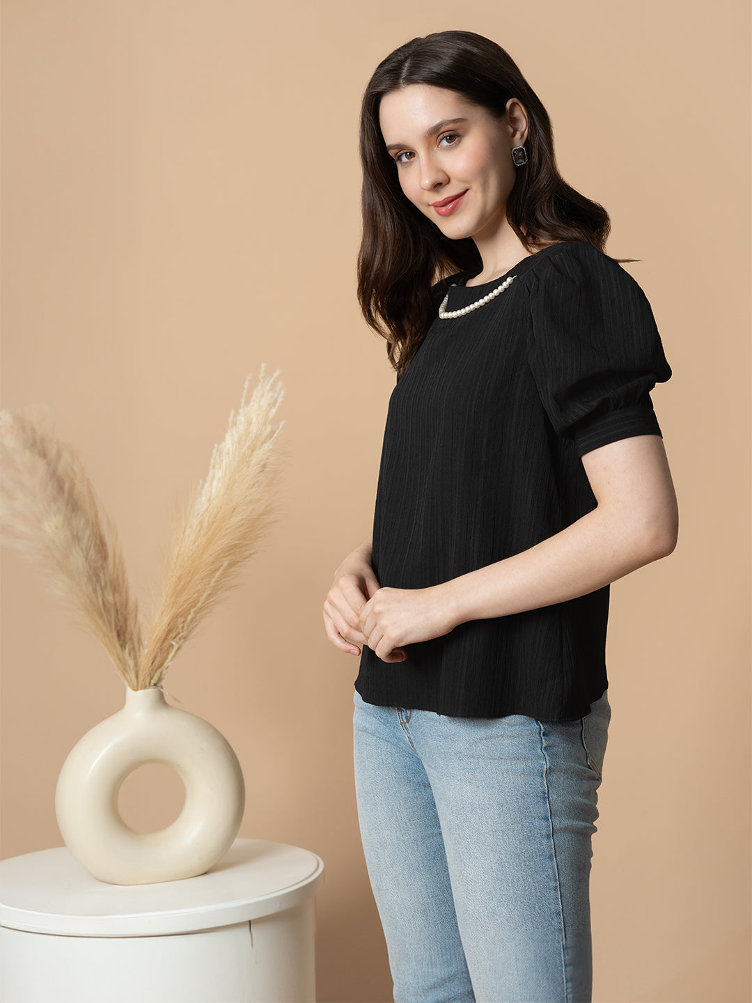 Black Pearl Chain Top