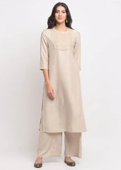 Grid Embroidered Yoke Kurti