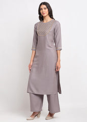 Grid Embroidered Yoke Kurti