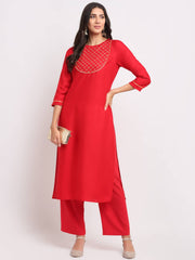 Grid Embroidered Yoke Kurti