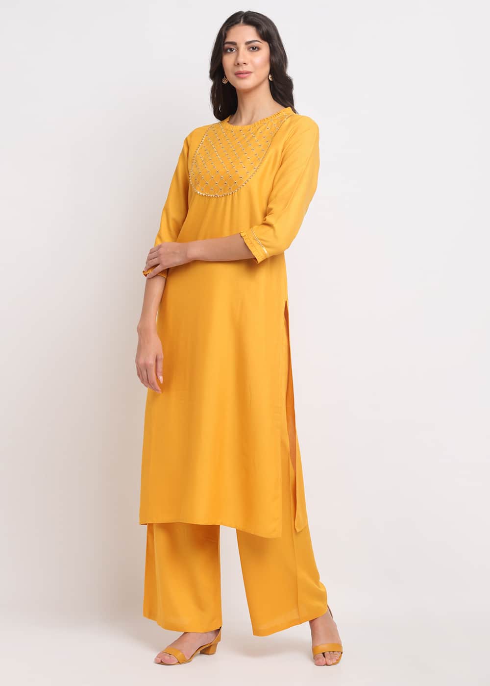 Grid Embroidered Yoke Kurti