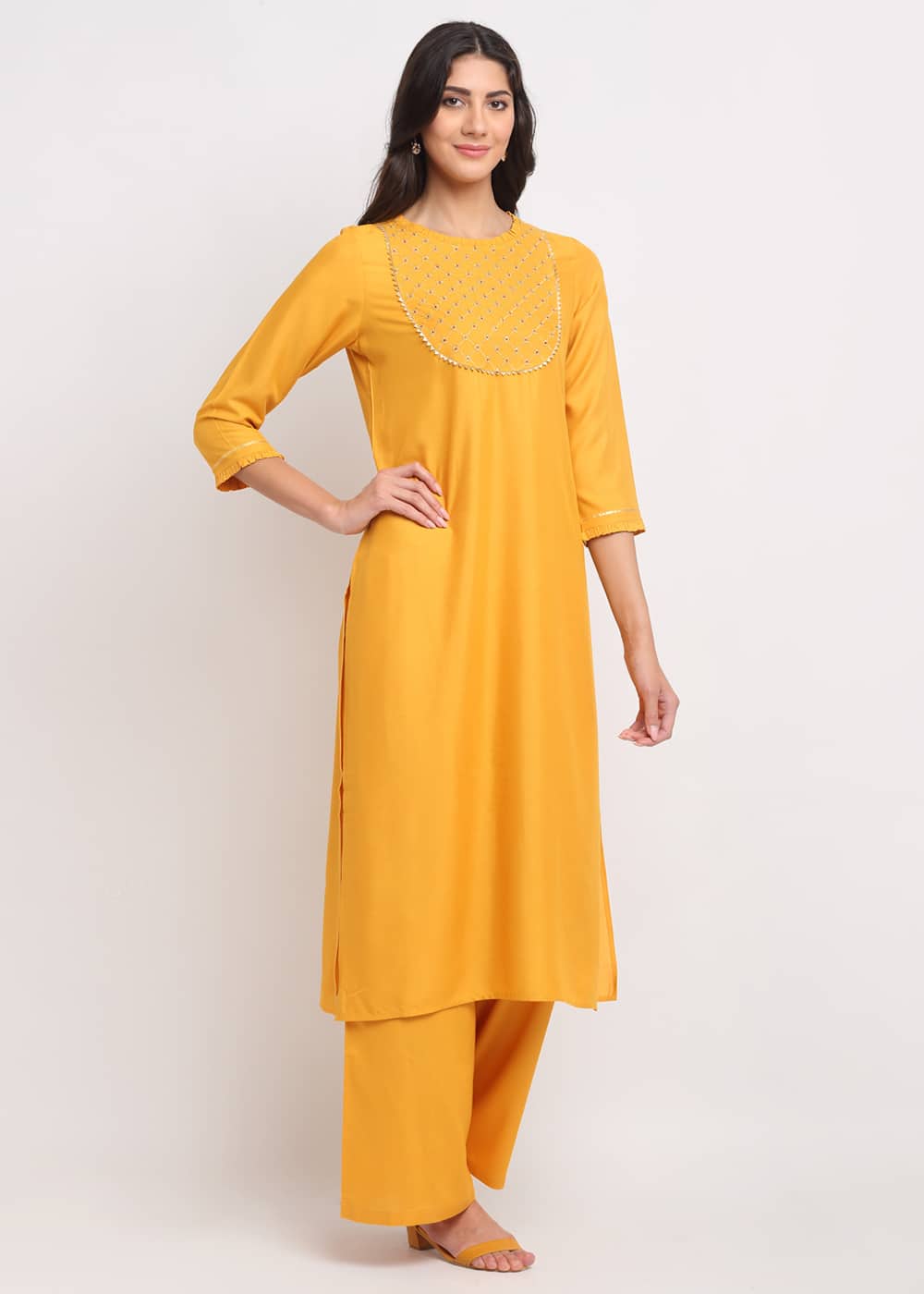 Grid Embroidered Yoke Kurti