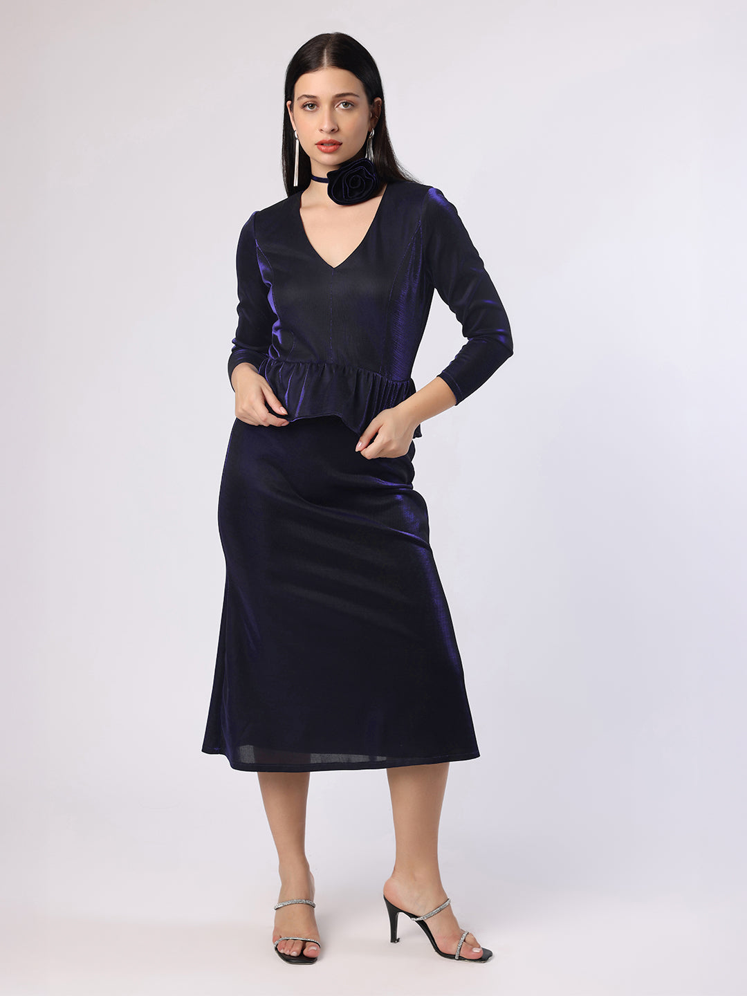 Blue Lycra Lurex Skirt And Top With Flower String Brooch