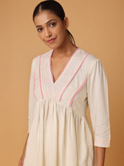 Off-White Nightwear With Contrast Pink Lace At Yoke
