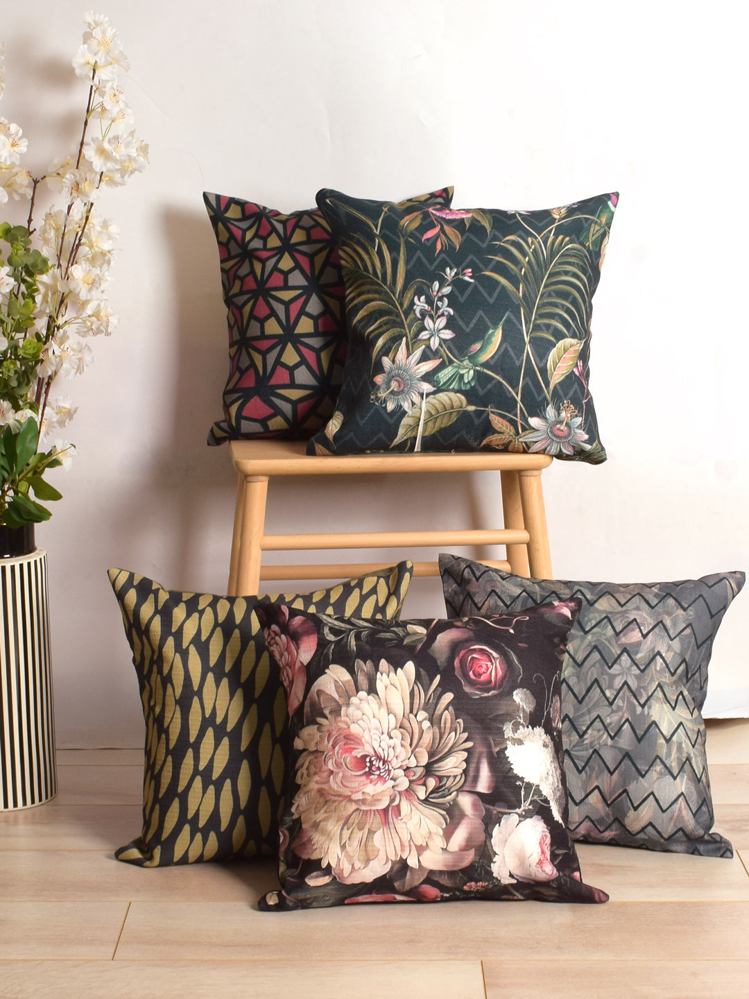 Set Of 5 Midnight Beauty Cushion Cover Set