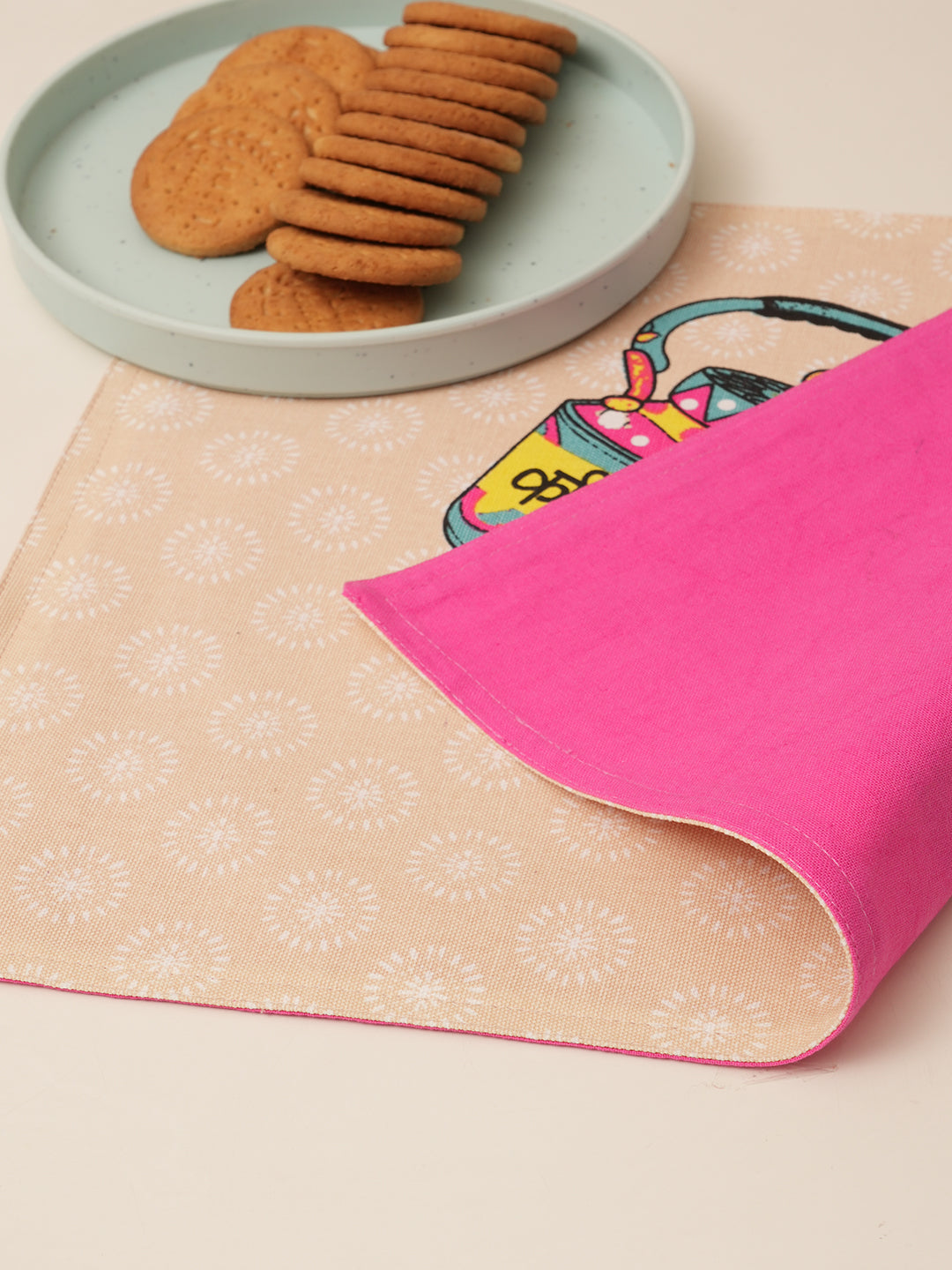 Set Of 6 Cutting Chai Printed Placement